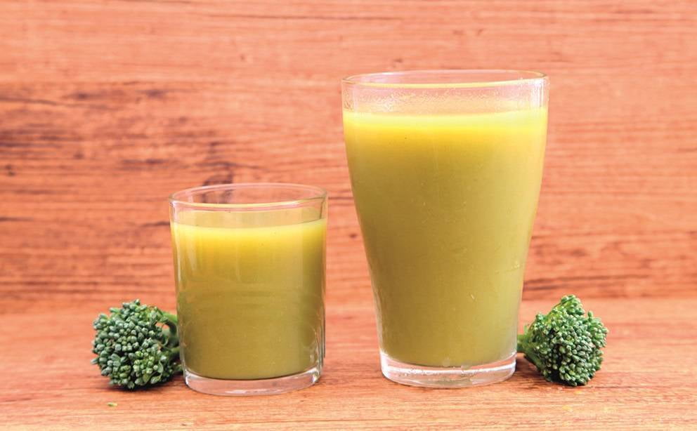 Los ‘smoothies’ mantienen los mismos nutrientes de las frutas y verduras en crudo cuando se consumen recién preparados