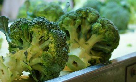 Conviene aprovechar el tronco del brócoli