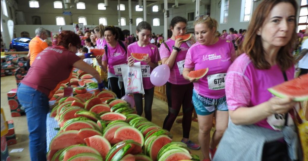 Anecoop colabora con la Carrera de la Mujer contra el cáncer de mama en Granada