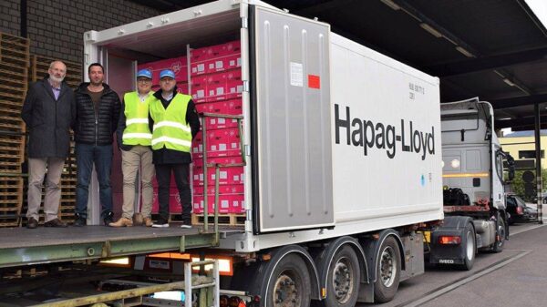 Vietnam recibe del Consorcio VOG el primer envío de manzanas italianas