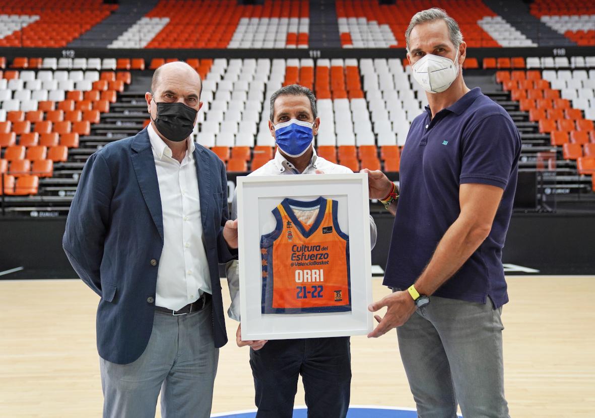 Orri apuesta por el deporte y el baloncesto
