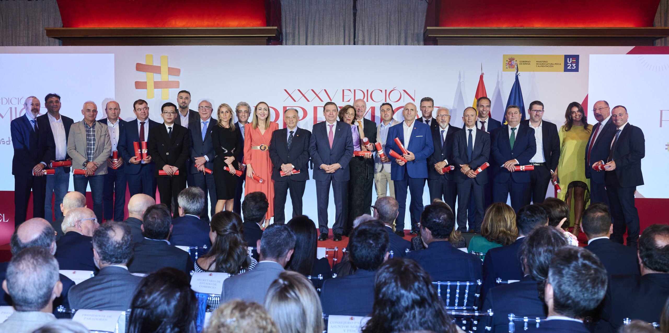 TROPS se luce en los premios “Alimentos de España” con doble honor