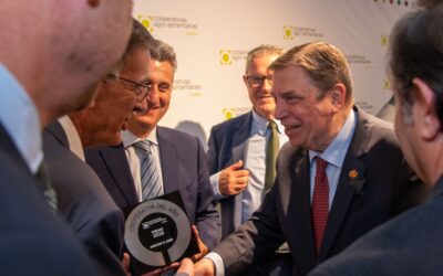 Anecoop recibe el Premio Cooperativa del Año tras cerrar una campaña récord en su 50 aniversario